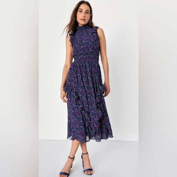 evalina navy blue floral print mock neck midi dress Navy Floral Lace Trim V Neck Midi Dress – Gini London main image 0